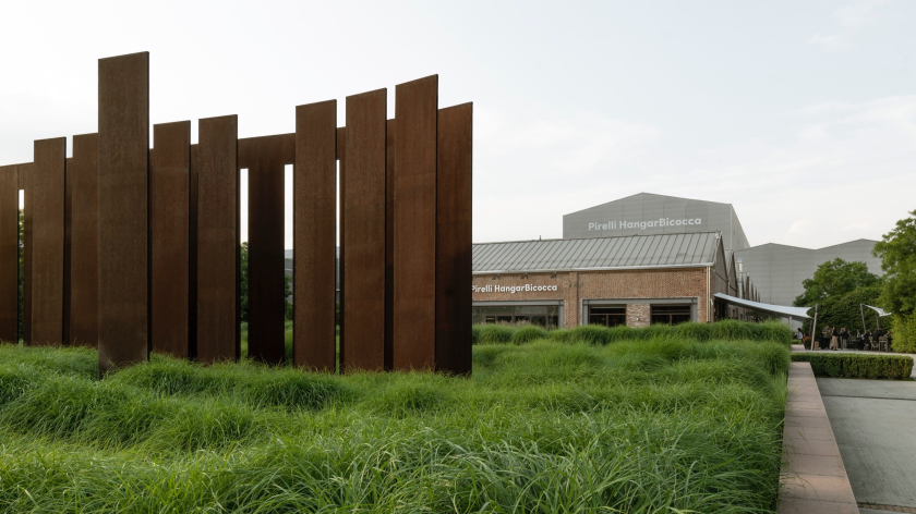 Molteni&C arreda gli spazi Hospitality di Pirelli HangarBicocca