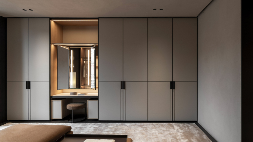 Gliss Master – DC Door