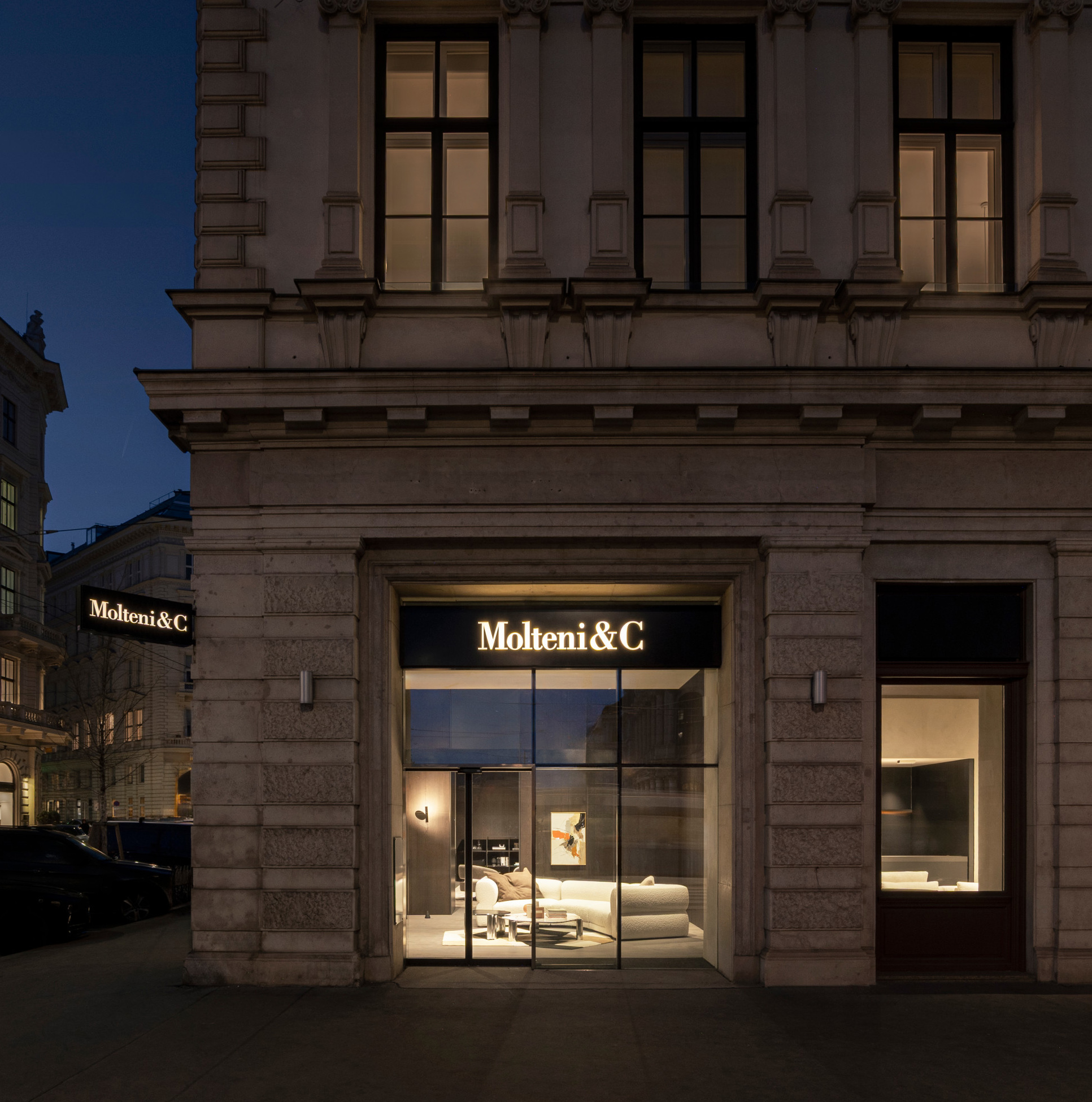 Wien Flagship Store