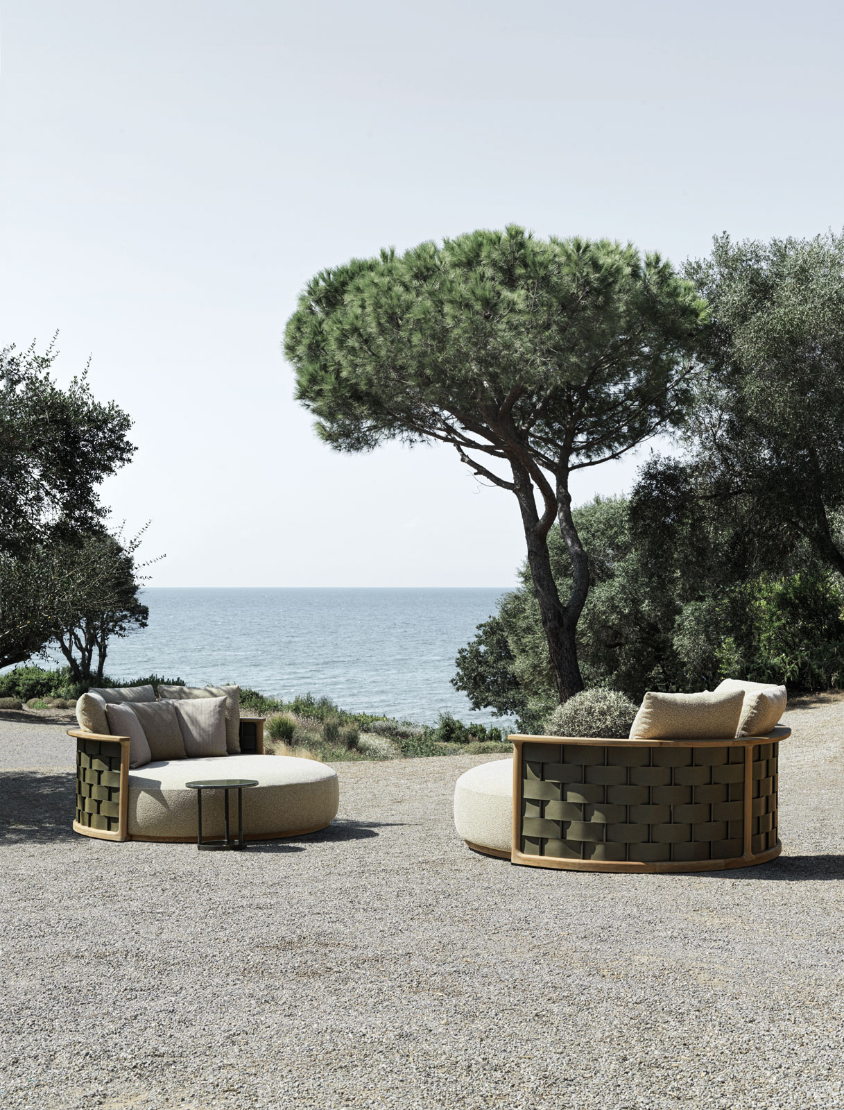 Palinfrasca Sofa | Design Vincent Van Duysen