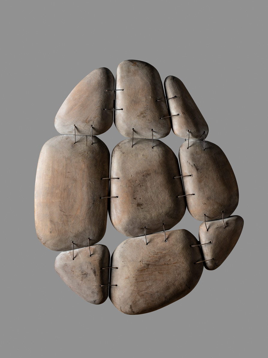 Legno cucito 456, a hand-sewn wooden sculpture made from Sapele mahogany in 2020. Image: Luca Rotondo