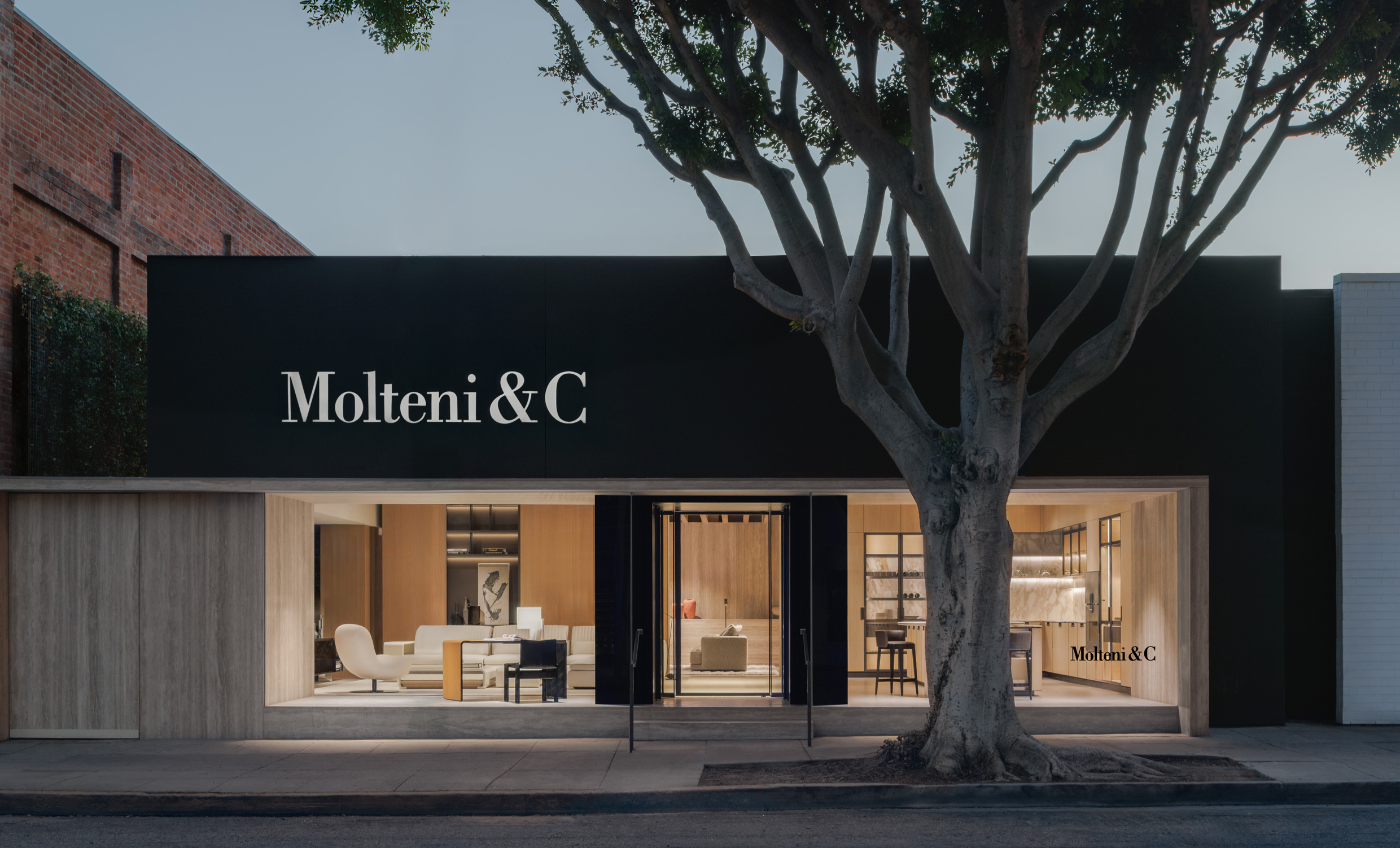 Los Angeles Flagship Store