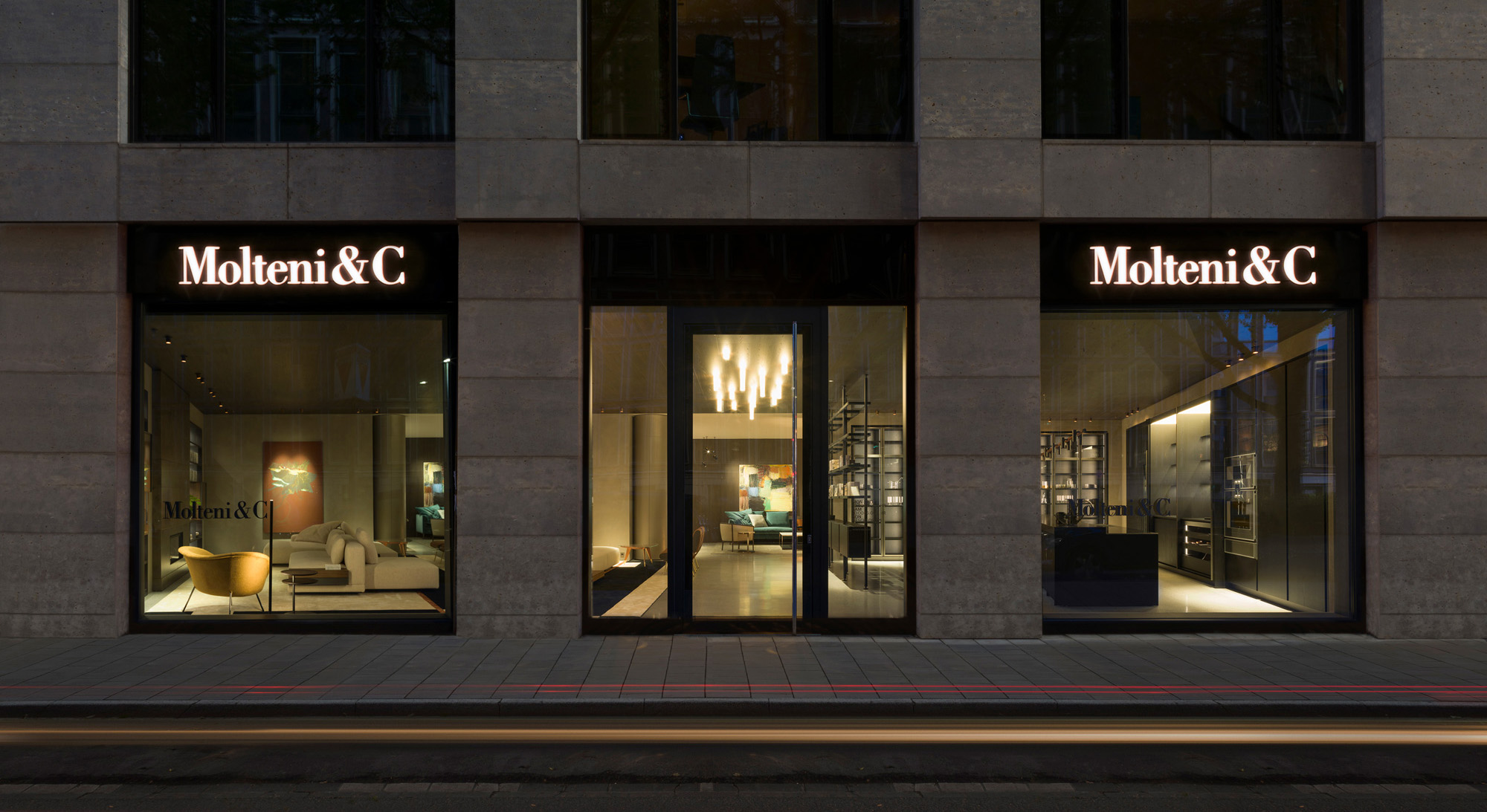 Düesseldorf Flagship Store