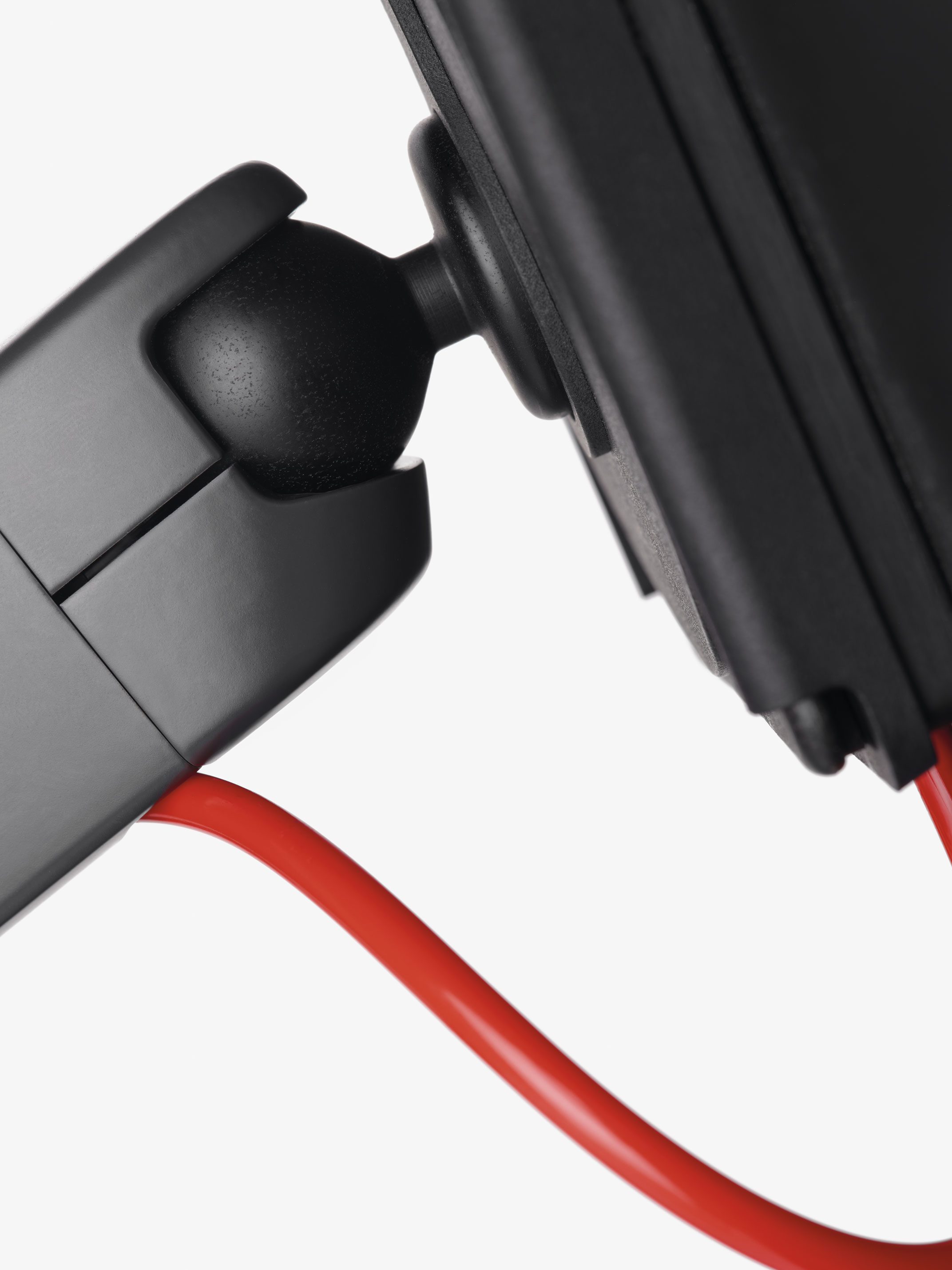 The UniArm, designed by Alberto and Francesco Meda to enable flexible and collaborative working.