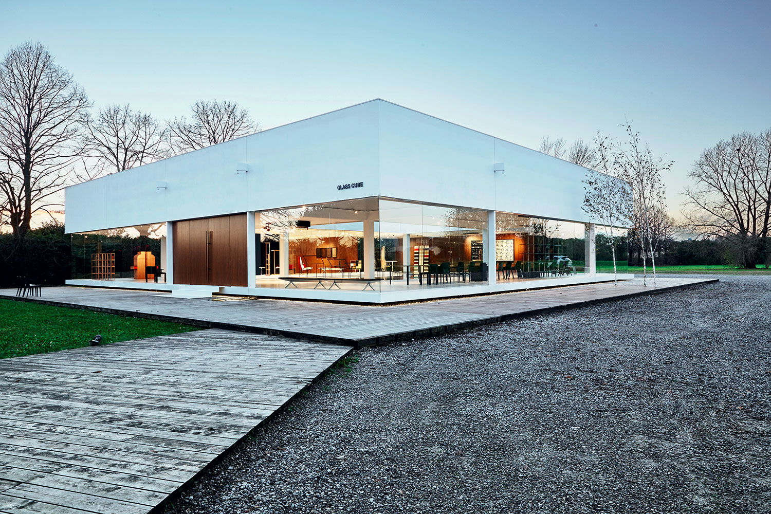 Ron Gilad, Glass Cube, Giussano