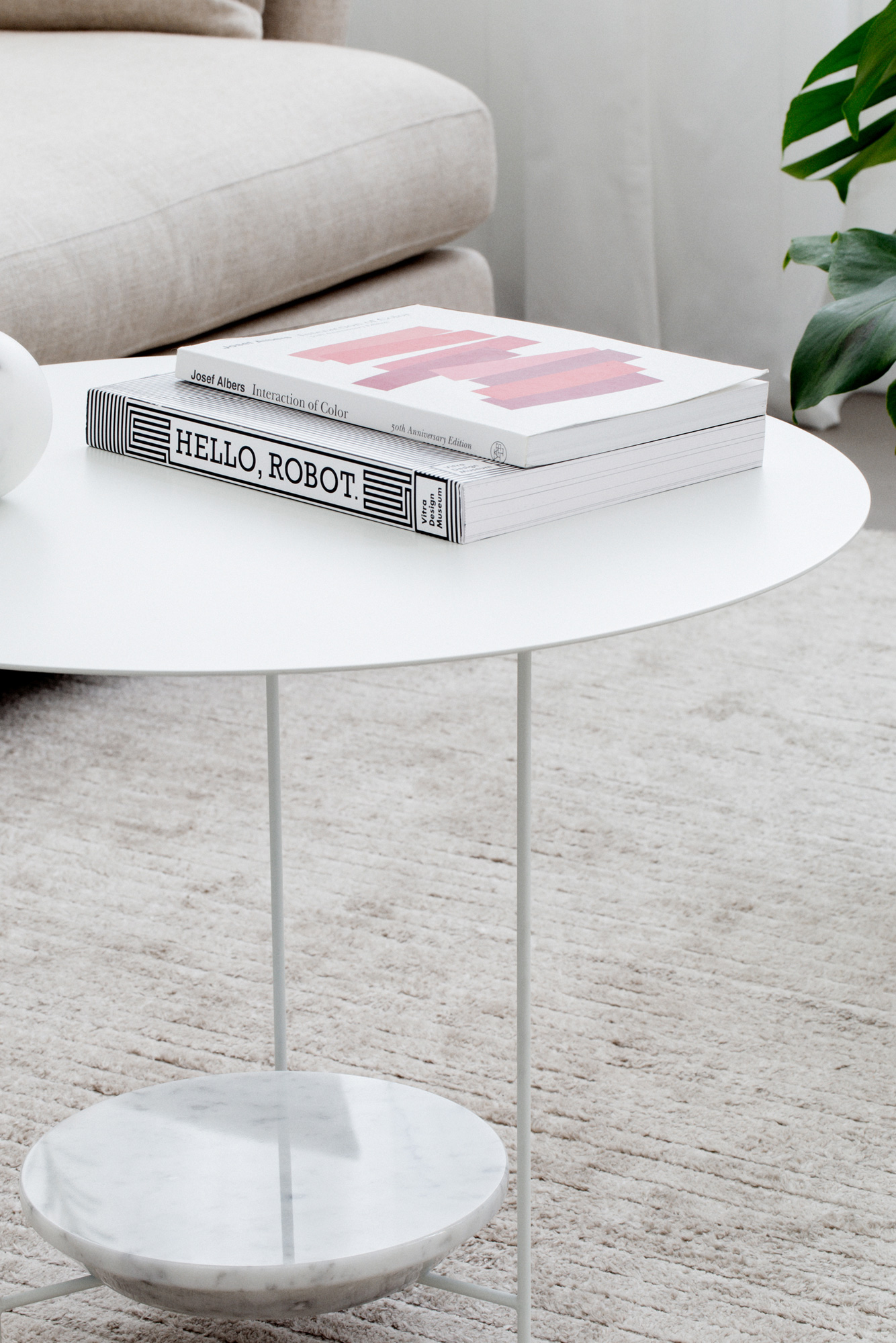 Panna Cotta small table by Ron Gilad 