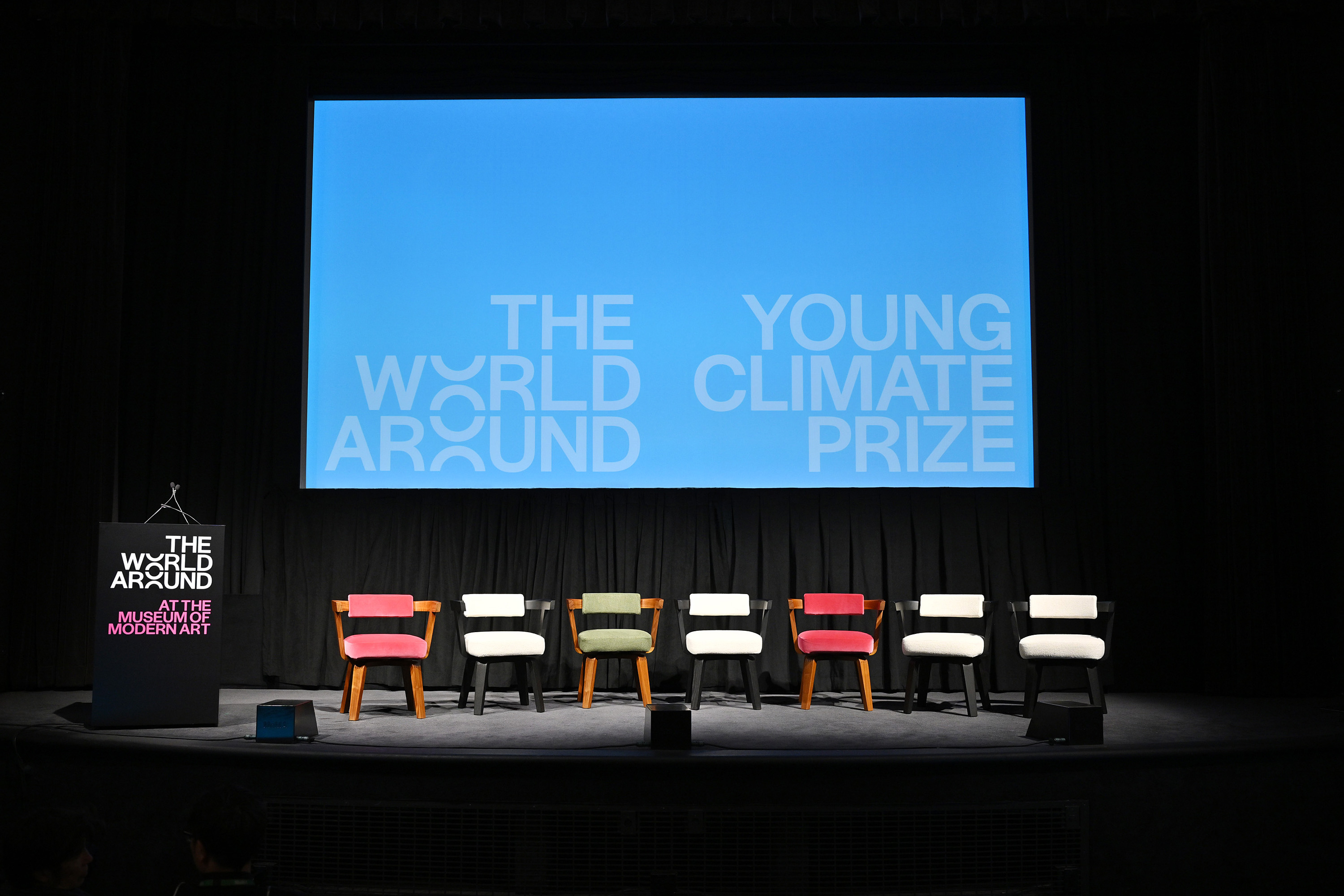 Molteni&C Supports The World Around Summit 2025