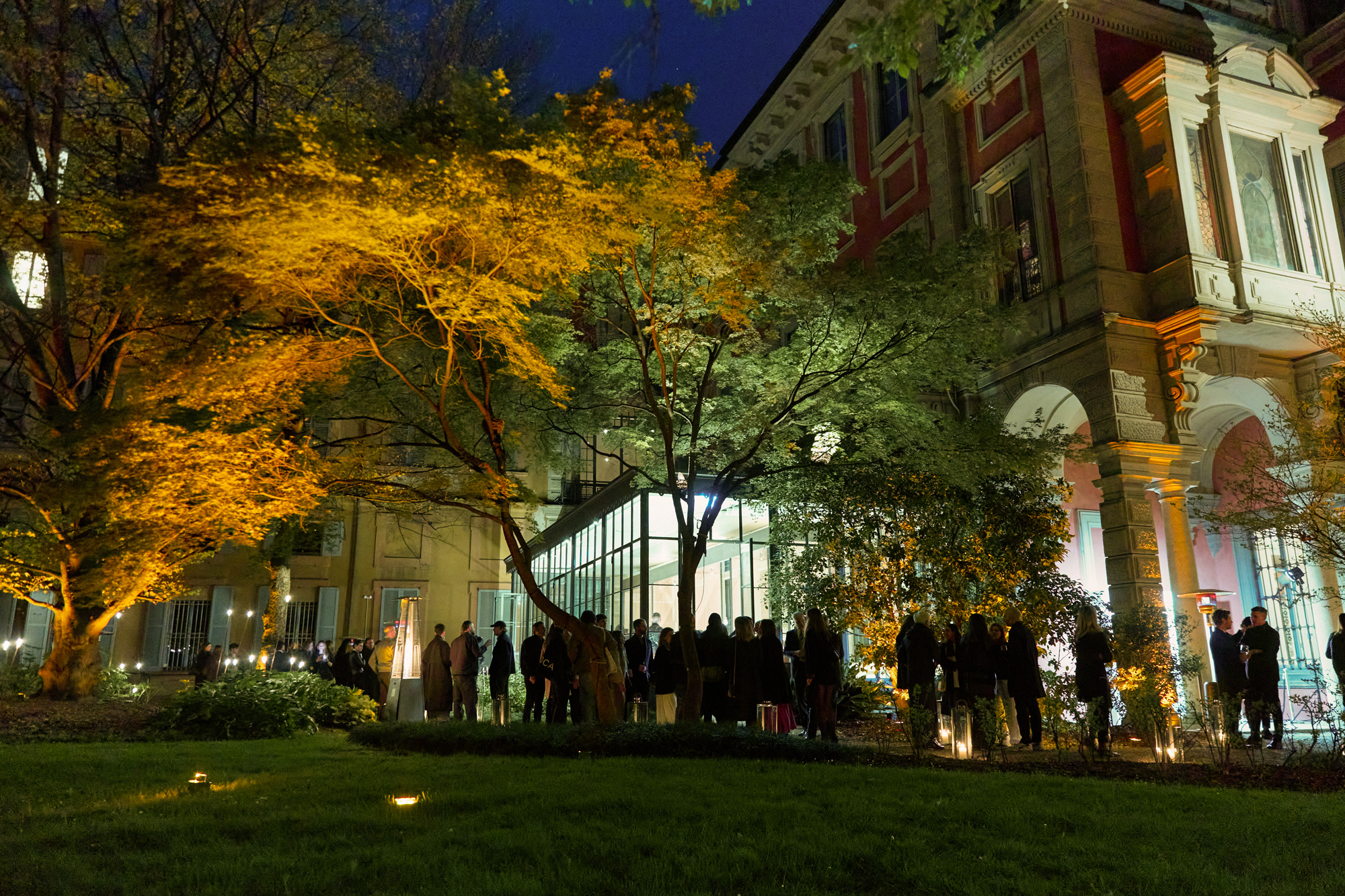 Molteni&C inaugurates Letters to Milan and Gio Ponti Objects at the Museo Poldi Pezzoli